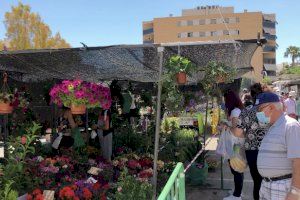 El solar de Marialice acoge el mercadillo de los sábados con 26 puestos