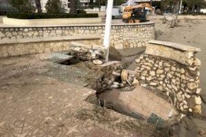 Costas inicia esta semana la reconstrucción de los accesos a la playa de la Fossa - (foto 3) Costas inicia esta semana la reconstrucción de los accesos a la playa de la Fossa - (foto 3)