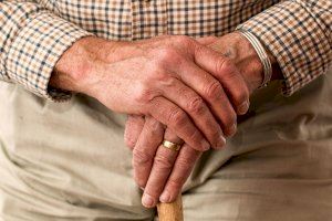 La Policía Nacional detiene a un hombre tras agredir a dos personas de avanzada edad en Gandía