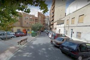 Heridos dos trabajadores en Villena tras caerles un andamio de una obra encima