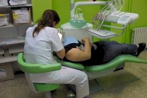La Clínica Dental Odontología Solidaria reabre mañana en Valencia con aforo limitado, cita previa telefónica y materiales de protección