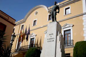 L’Ajuntament d’Oliva amplia l’atenció presencial al ciutadà amb cita previa i potència l’ús de la seu electrònica L’Ajuntament d’Oliva amplia l’atenció presencial al ciutadà amb cita previa i potència l’ús de la seu electrònica