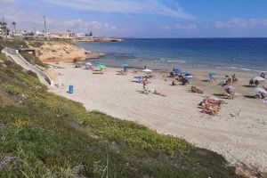 Pilar de la Horadada trabaja para abrir las playas este miércoles