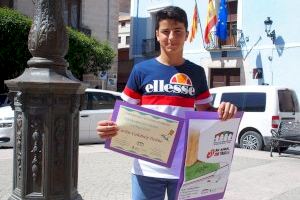 Villena entrega de diplomas a los ganadores del cartel por el Día Mundial Sin Tabaco