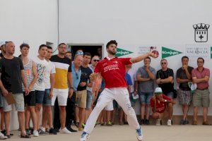 Els clubs de pilota comencen a entrenar