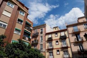 La compravenda d'immobles en la Comunitat Valenciana cau un 33,6% en relació a abril de 2019