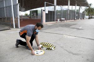 El poliesportiu municipal de Paiporta obri l’ús de pistes amb reserva prèvia