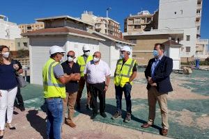 Las obras de restauración del paseo marítimo de Sueca se han iniciado esta semana en las zonas más castigadas por Gloria