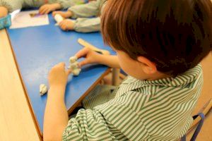 Desde este lunes reabren las escuelas en algunas Comunidades Autónomas