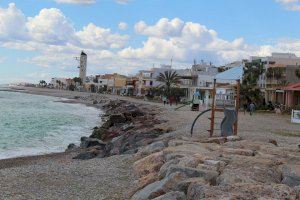 Segunda playa valenciana cerrada por aguas fecales