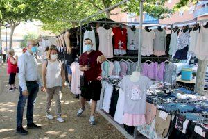 Alaquàs reobri el Mercat Ambulant amb 108 parades al carrer Lanjarón