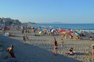 Más de 22.000 candidatos para cubrir las 1.000 plazas de auxiliar de playas