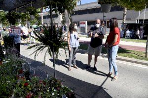 El mercat de venda ambulant de Paiporta reobri a la ubicació provisional del carrer Jaume I