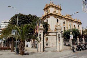 La Diputación Provincial de Alicante colabora con el Ayuntamiento de Aspe en la distribución directa de guantes y mascarillas