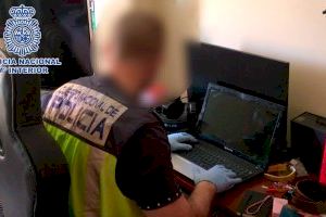 La Policía alerta de un delito de acoso sexual a menores conocido como "childgrooming"