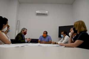 Visita de los técnicos de la Dirección General del Agua para analizar la situación de las aguas pluviales en el entorno del monte de San Miguel de Orihuela