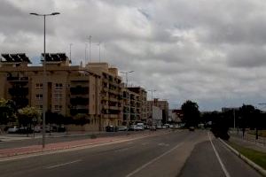 El Ayuntamiento concluye la instalación de alumbrado LED en la Avenida Tomás y Valiente del barrio de Bovalar