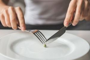 Alertan del aumento de falsos perfiles de nutricionistas en redes sociales