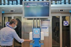 El aeropuerto de Castellón reanuda los vuelos regulares con estrictas medidas de protección frente a la COVID-19