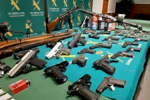 Desarticulada una red de tráfico de armas para el crimen organizado con detenidos en Alicante - (foto 4)