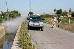 Arranca una campaña extraordinaria de fumigaciones antimosquitos en Castelló