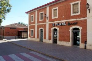 ADIF formaliza el contrato para la instalación de dos ascensores y mejora de la accesibilidad de la estación de Villena