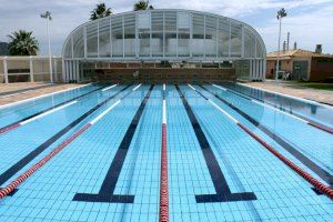 Nous horaris d'estiu en la Piscina Municipal, per a bany recreatiu i esportiu