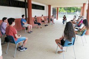 El departamento de Juventud de Paiporta se reúne con las asociaciones juveniles después del confinamiento para definir retos de futuro - (foto 2)