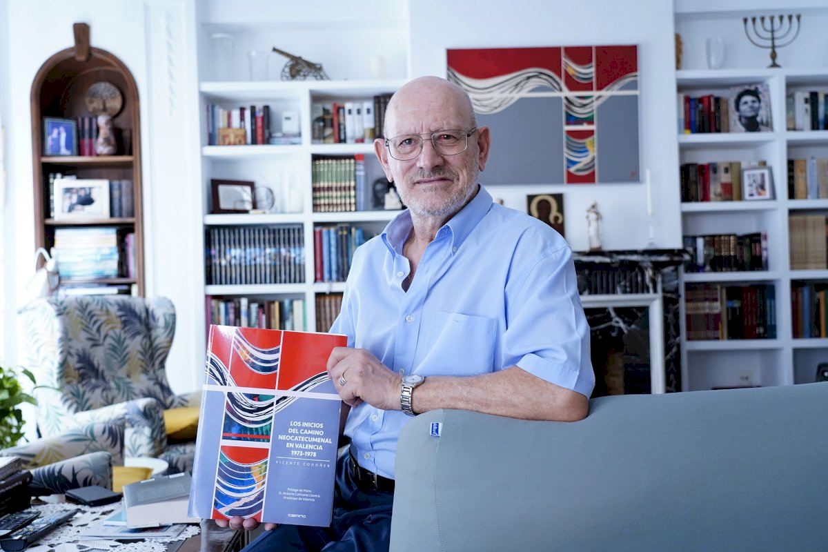 Publican el libro ‘Los inicios del Camino Neocatecumenal en Valencia 1973-1978’, prologado por el cardenal Cañizares