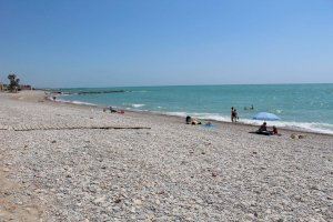 Nules apoya la construcción de un aparcamiento de autocaravanas en la playa