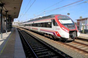 Herido un ciclista en San Vicent del Raspeig tras chocar contra un tren