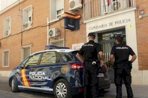 Detenido en Alcoy por agredir con un cuchillo a su vecino tras una discusión