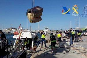 Interceptado en Calp un yate con más de 4.300 kilos de hachís - (foto 4)