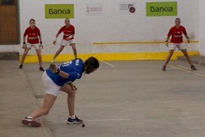 Beniparrell i Bicorp guanyen les primeras partides de les semifinals de la Lliga Bankia de raspall femení