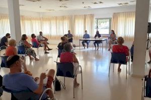 Baldó cuenta con la participación de una treintena de asociaciones para priorizar las necesidades para la redacción del proyecto de un nuevo Centro Cívico Multiusos en la costa