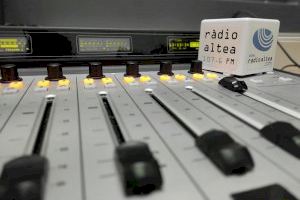 Ràdio Altea para su actividad durante el mes de agosto para renovar toda la programación