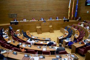 La fita de la legislatura: el Botànic i l'oposició pacten per la reconstrucció