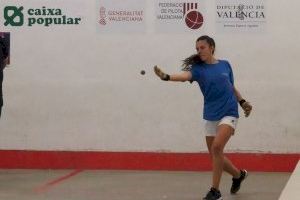 Núria de Bicorp, Vanessa de Moixent, Ángela de Faura i Carmen de Castelló campiones dels JECV Raspall Individual Femení