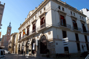 Sagunto condena el presunto asesinato machista ocurrido en Albacete