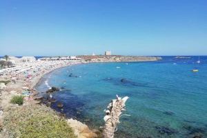 Correus presenta un matasellos turístic dedicat a l'illa de Tabarca.