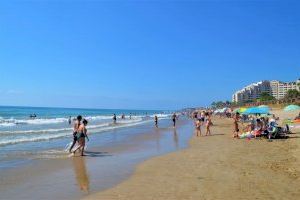 Sanidad alerta de un brote de COVID-19 en Oropesa del Mar