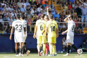 Parejo és expulsat contra el Villarreal CF