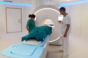 El Hospital Universitario de la Ribera pone en funcionamiento una nueva resonancia magnética