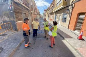 Renovación de las redes de agua potable y alcantarillado en las calles Capuchinos y Santiago de Orihuela