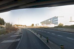 Herida una joven de 25 años tras chocar contra un guardarrail en Sollana