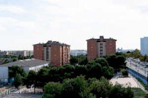 La Generalitat adjudica en un año 400 viviendas públicas en alquiler social a familias con escasos recursos