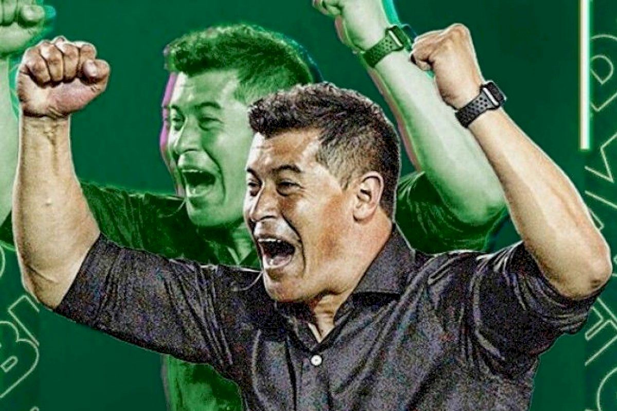 Imatge amb la qual l'Elx CF ha presentat a Jorge Salmerón com a nou entrenador