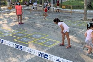 Gran aceptación de las actividades lúdicas y deportivas organizadas por el Centre d’Esports en ‘Viu l’Estiu’  en Alcoy