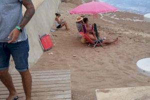 Tavernes s'uneix i esclata contra Costas per la greu deterioració de la platja de la Goleta - (foto 8)
