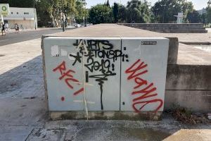 El Grupo Popular denuncia el abandono del Monumento a las Víctimas de la Riada y plantea una batería de medidas para su mejora - (foto 4) El Grupo Popular denuncia el abandono del Monumento a las Víctimas de la Riada y plantea una batería de medidas para su mejora - (foto 4)